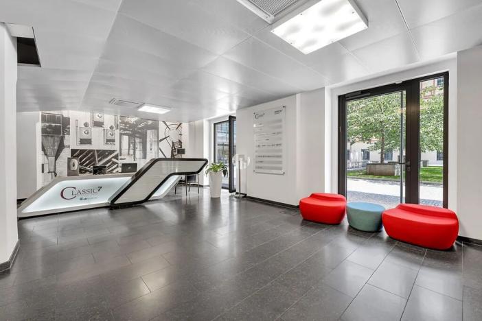 Pronájem kanceláře, Praha - Holešovice, Jankovcova, 241 m2