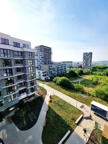 Pronájem bytu 1+kk, Praha - Třebonice, Thomasova, 30 m2