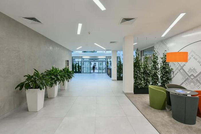 Pronájem kanceláře, Praha - Karlín, Thámova, 281 m2