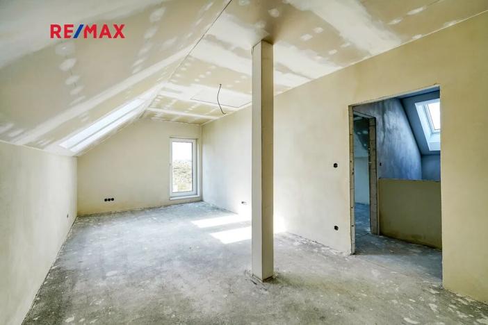 Prodej rodinného domu, Lužany, 153 m2