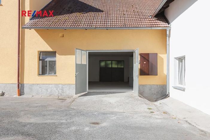 Prodej obchodního prostoru, Zbiroh, Líšenská, 700 m2