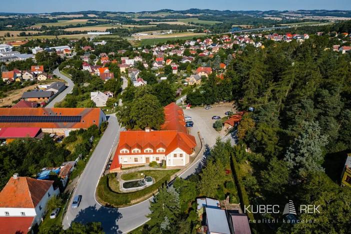 Prodej ubytování, Chotoviny, Táborská, 2200 m2