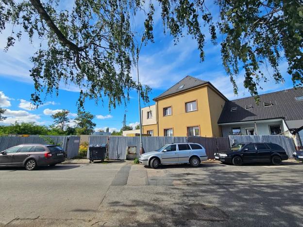 Pronájem kanceláře, Milovice, ČSA, 21 m2