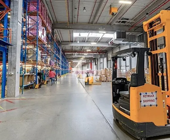 Pronájem skladu, Klecany, Parkerova, 960 m2