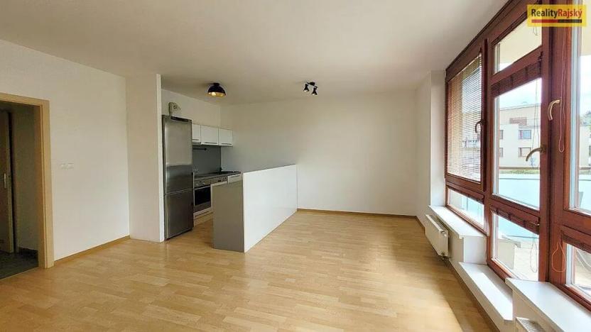 Pronájem bytu 2+kk, Praha - Štěrboholy, Laudonova, 53 m2