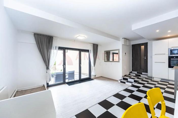 Prodej bytu 1+kk, Praha - Karlín, U Mlýnského kanálu, 80 m2