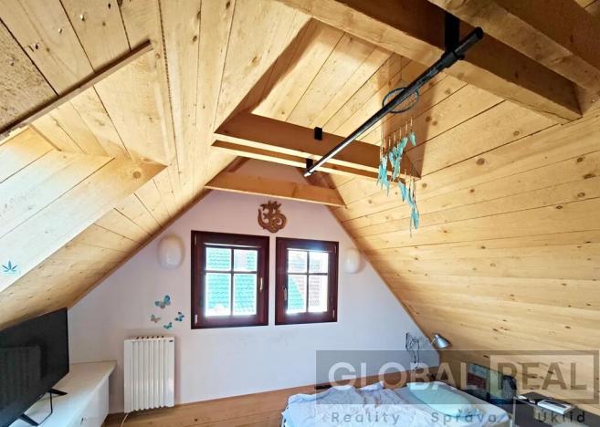 Prodej rodinného domu, Rohy, 81 m2