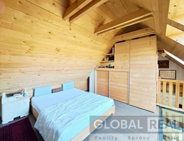 Prodej rodinného domu, Rohy, 81 m2