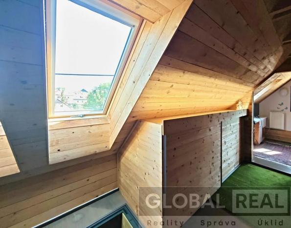 Prodej rodinného domu, Rohy, 81 m2