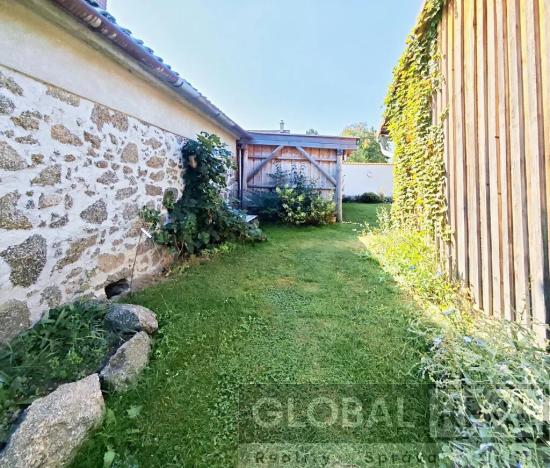 Prodej rodinného domu, Rohy, 81 m2