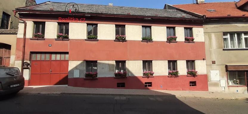 Prodej vícegeneračního domu, Mšeno, Karlova, 150 m2