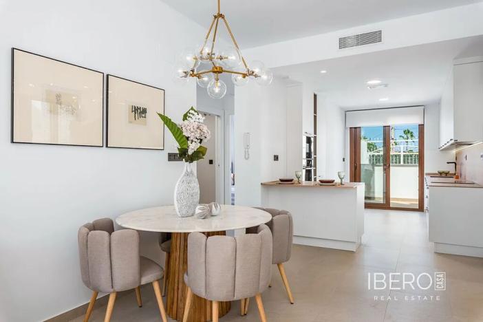 Prodej bytu 3+kk, Torrevieja, Španělsko, 62 m2