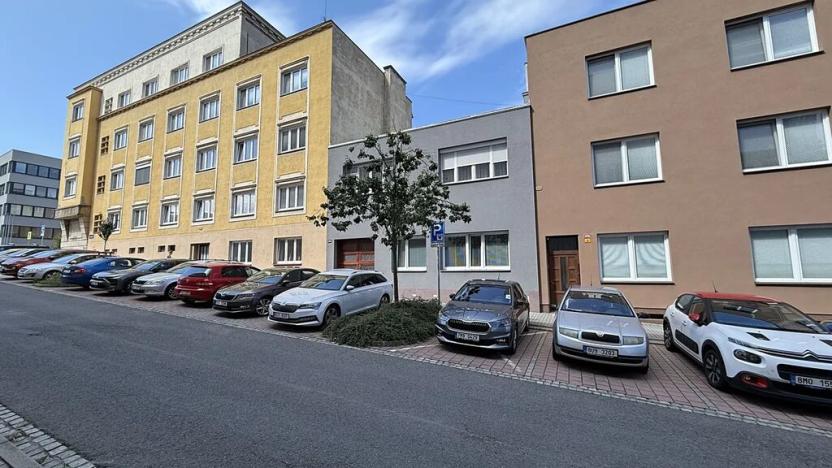 Prodej rodinného domu, Zlín, Lorencova, 247 m2