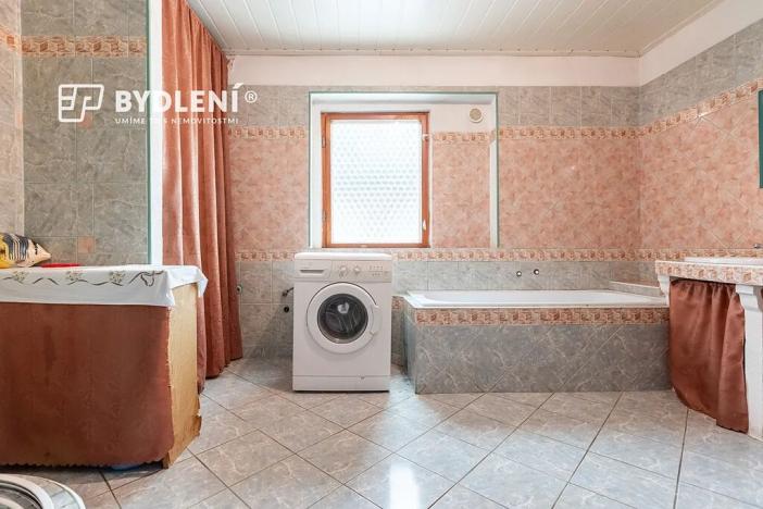 Prodej rodinného domu, Šluknov, 168 m2