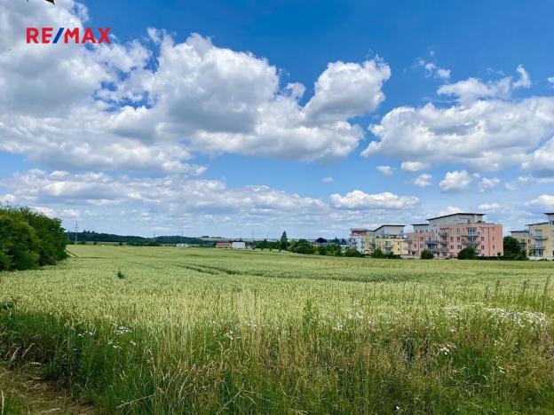 Prodej pole, Praha, 2739 m2
