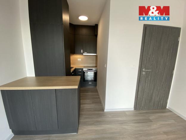 Pronájem bytu 2+kk, Olomouc, Aloise Rašína, 40 m2