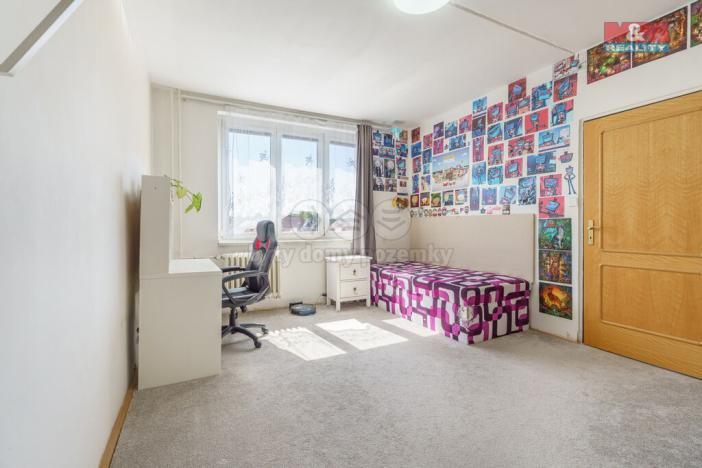 Prodej bytu 3+1, Karlovy Vary - Stará Role, Dvořákova, 83 m2