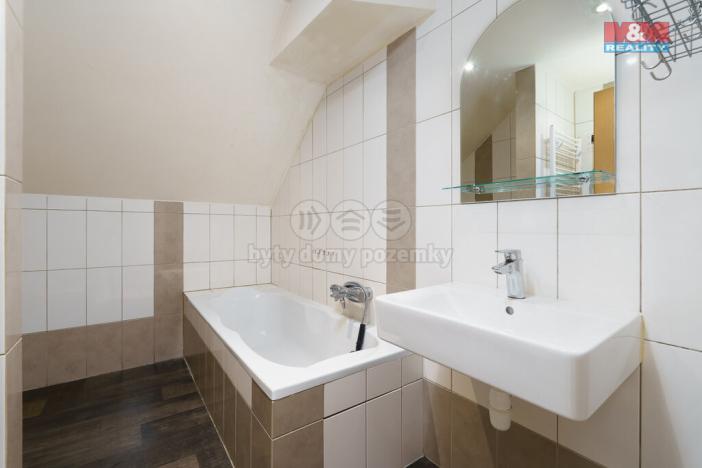 Prodej bytu 4+kk, Karlovy Vary - Stará Role, Kostelní, 98 m2