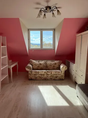 Pronájem bytu 3+kk, Karlovy Vary, nábřeží Jana Palacha, 65 m2