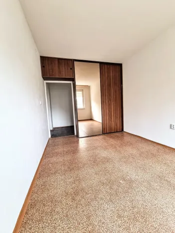 Prodej bytu 2+kk, Osek, Slovenská, 43 m2