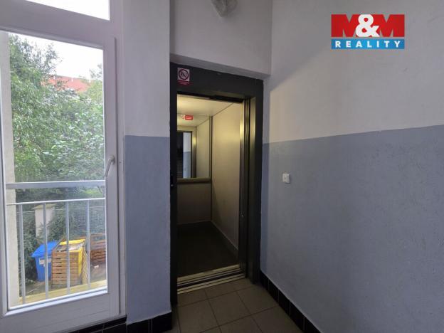 Prodej obchodního prostoru, Praha - Holešovice, Přístavní, 47 m2