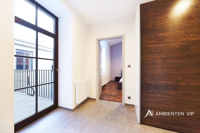 Pronájem bytu 2+kk, Brno, Jakubská, 78 m2