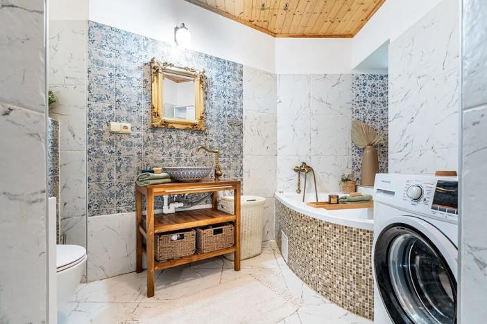 Prodej vícegeneračního domu, Bouzov, 420 m2