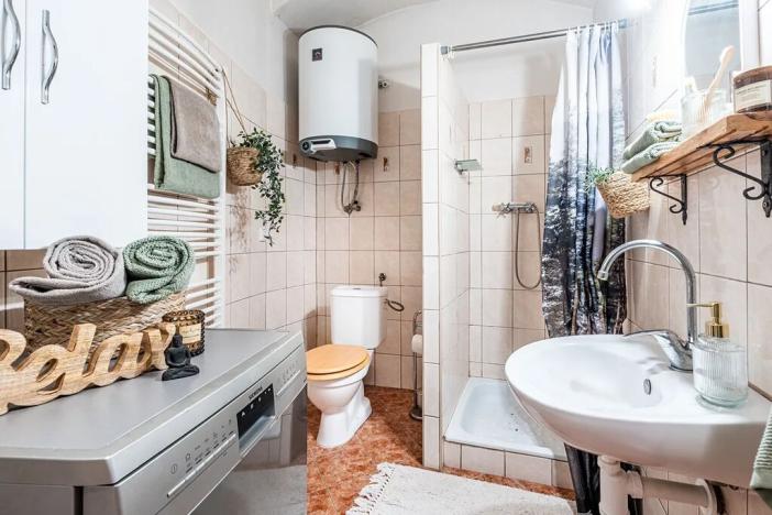 Prodej vícegeneračního domu, Bouzov, 420 m2