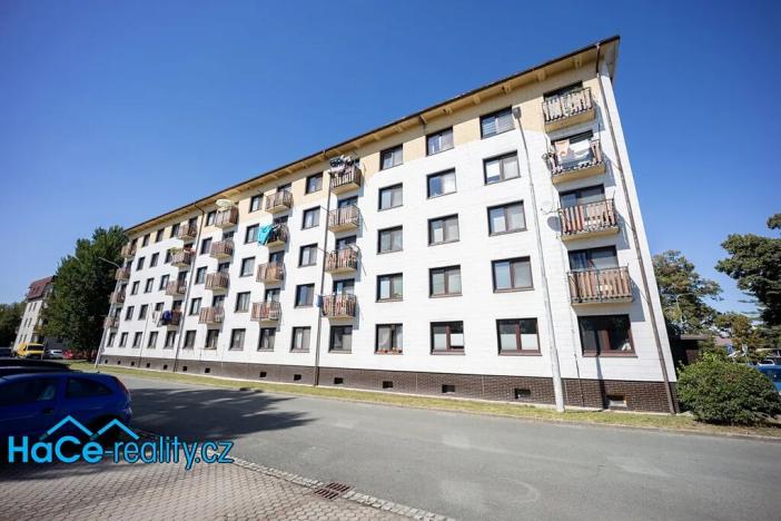 Prodej bytu 1+kk, Lázně Bohdaneč, Na Lužci, 30 m2