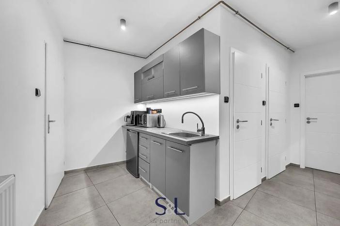 Prodej obchodního prostoru, Nový Bor, Česká, 325 m2