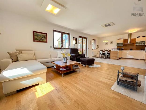 Prodej rodinného domu, Moravský Krumlov, 194 m2