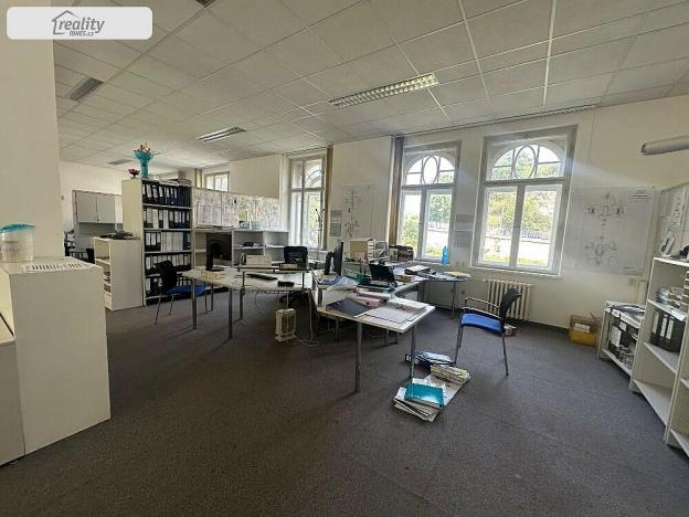 Pronájem kanceláře, Blansko, Gellhornova, 541 m2