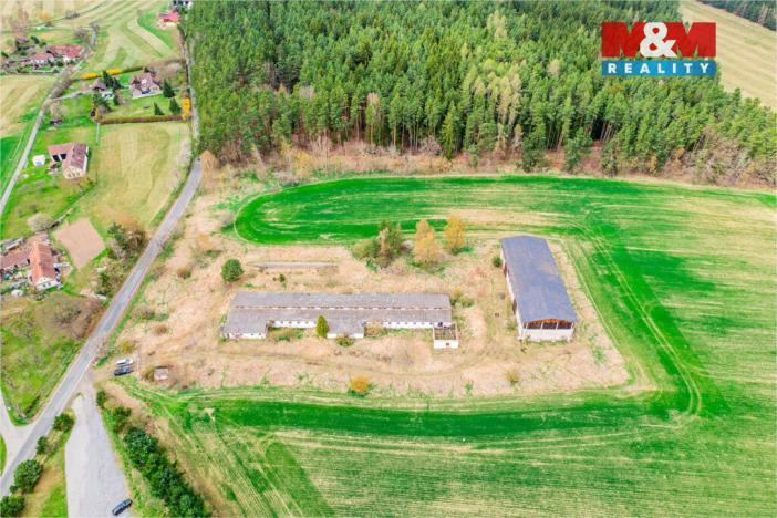 Prodej zemědělského objektu, Všemyslice - Všeteč, 9558 m2