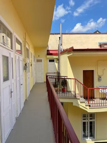 Prodej bytu 2+kk, Praha - Karlín, Kollárova, 67 m2