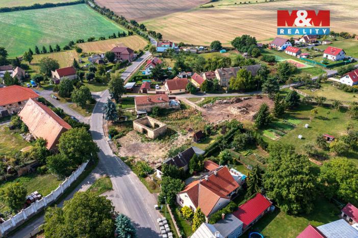 Prodej pozemku pro bydlení, Velemín - Březno, 1215 m2