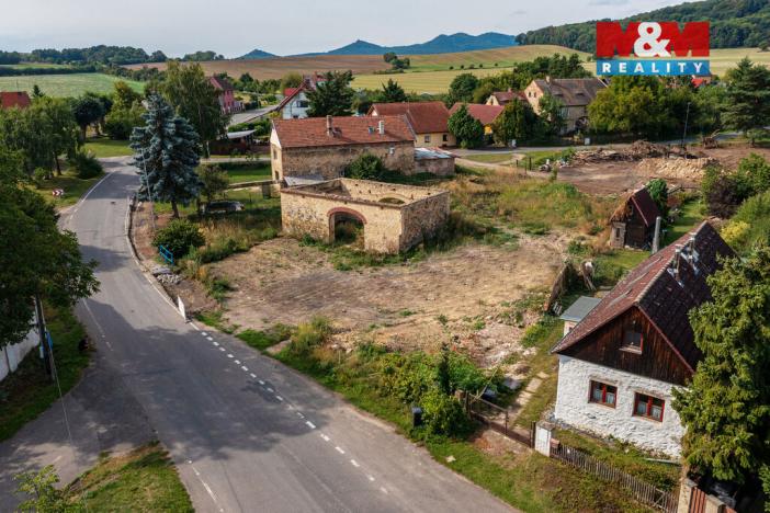 Prodej pozemku pro bydlení, Velemín - Březno, 1215 m2