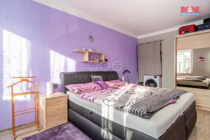 Prodej činžovního domu, Mimoň, nám. 1. máje, 120 m2