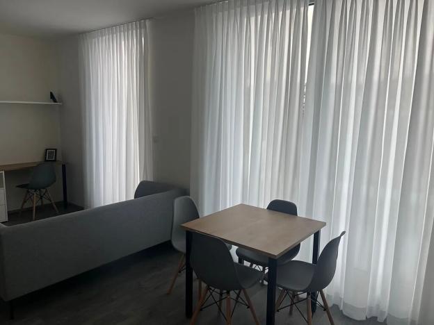 Pronájem bytu 2+kk, Praha - Smíchov, Plzeňská, 40 m2