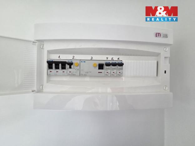 Pronájem kanceláře, Praha - Malešice, Průmyslová, 48 m2