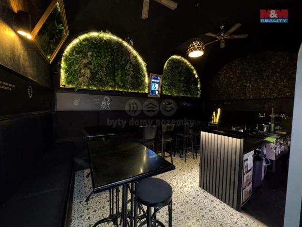 Pronájem restaurace, Olomouc, Dolní náměstí, 25 m2