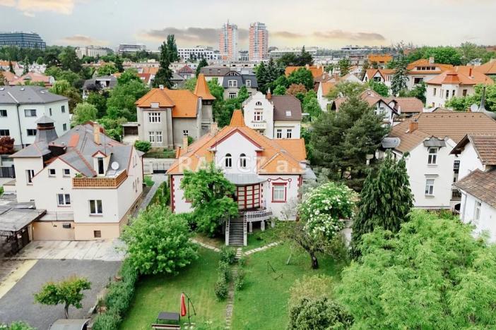 Prodej vily, Praha - Strašnice, Mrštíkova, 300 m2