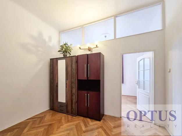 Pronájem bytu 2+1, Praha - Hradčany, Na valech, 78 m2