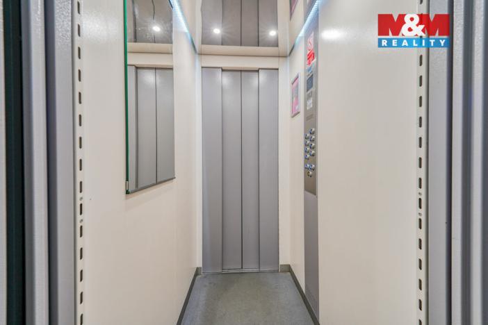 Pronájem bytu 2+1, Plzeň - Jižní Předměstí, Klatovská třída, 56 m2