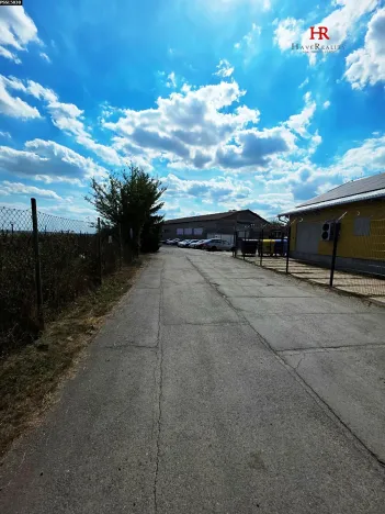 Pronájem výrobních prostor, Dobříč, 226 m2