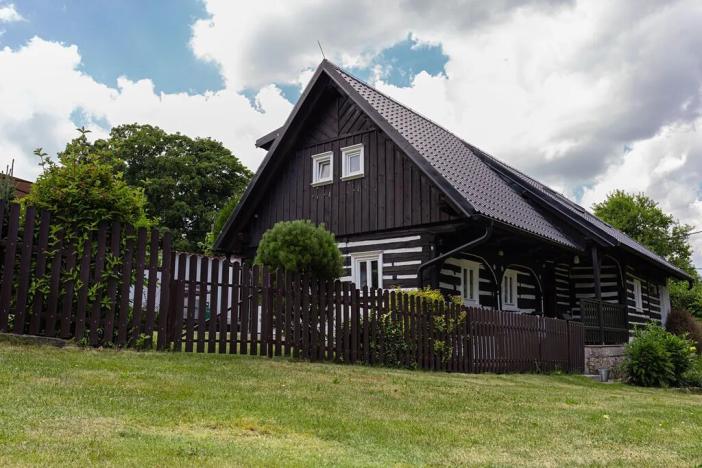 Prodej chalupy, Kobyly, 160 m2