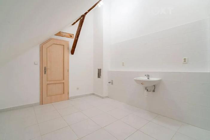 Prodej rodinného domu, Lišov, třída 5. května, 160 m2