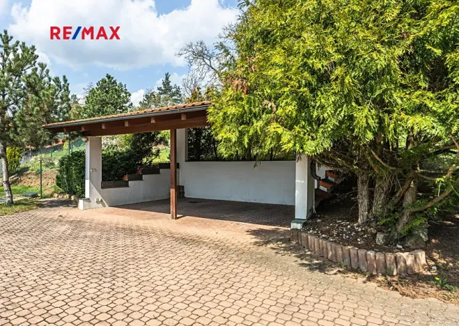 Prodej pozemku pro bydlení, Praha - Lochkov, Na dražkách, 1550 m2