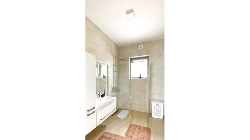 Prodej vily, Kumbor, Černá Hora, 320 m2