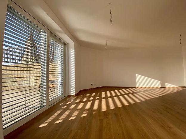 Prodej bytu 1+kk, Rostěnice-Zvonovice, 48 m2