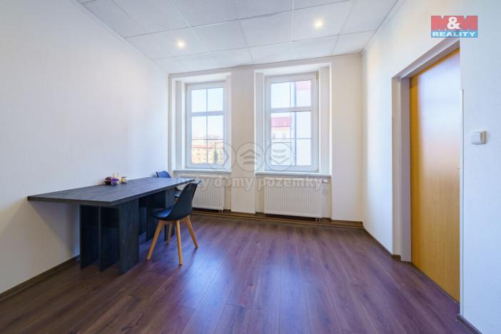 Pronájem bytu 2+kk, Aš, Hlavní, 42 m2